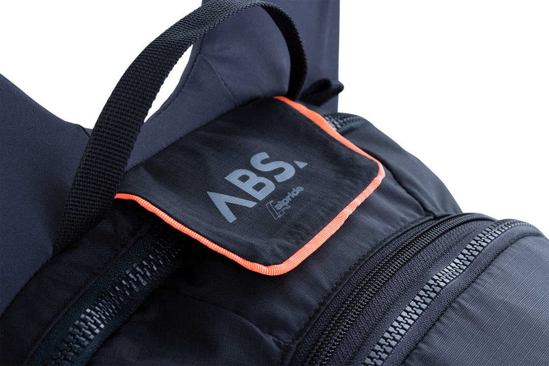 A.LIGHT_E_ABS_elektrischer_Lawinen_Rucksack_Detail